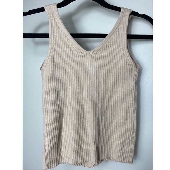 Tan tank top - SIZE: Small - Picture 4 of 4
